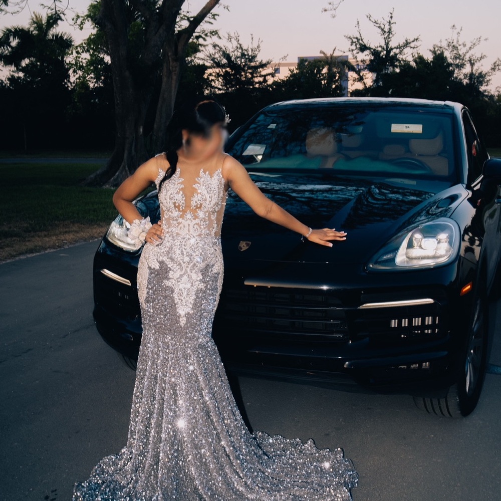 Elegant Silver and Black Sequin Prom Dress - Picture 2 of 3